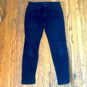 Joe’s Jeans Size 24 dark denim ankle button snap detail bottom classic dark blue